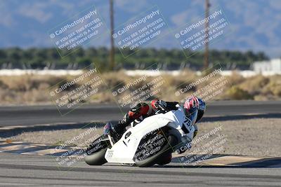 media/Nov-01-2025-CVMA (Sat) [[fc0f7531b8]]/Race 15- Formula 40 MW and LW/